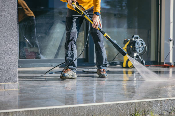 Best Commercial Building Pressure Washing  in The Plains, OH